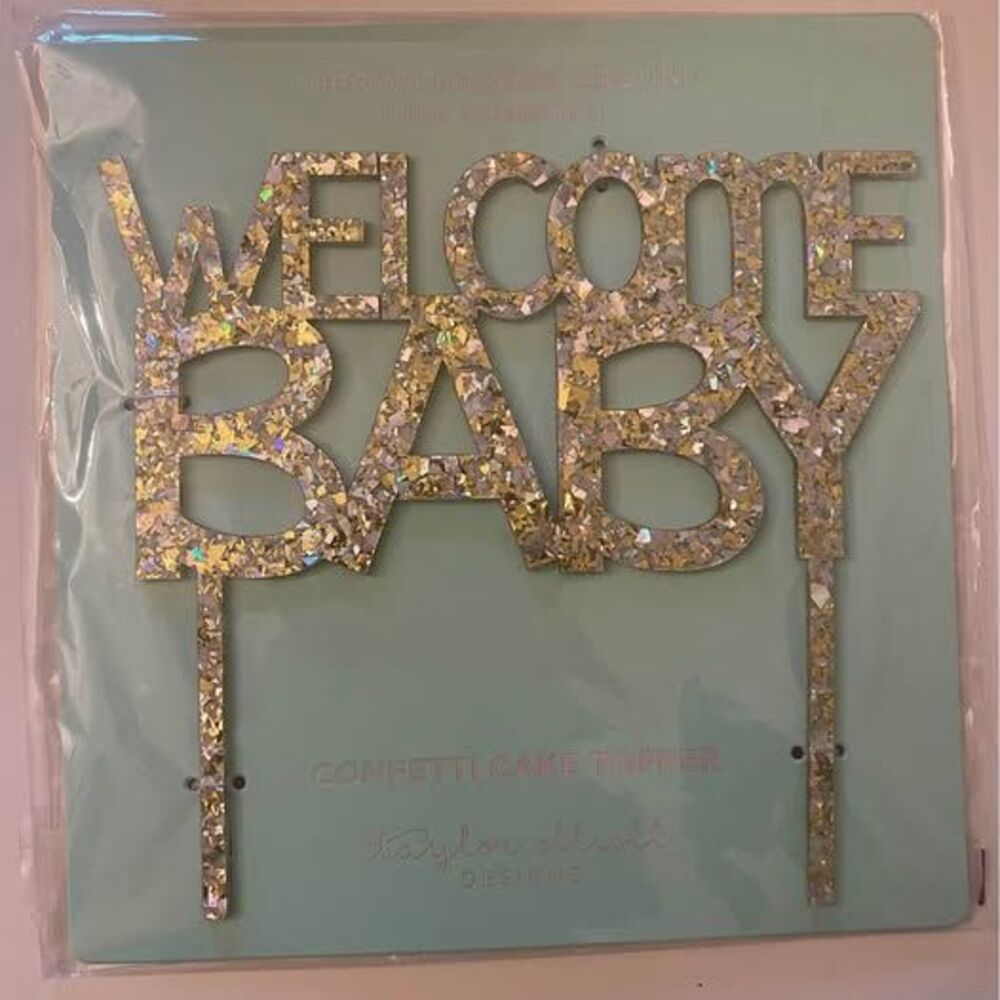 Cake topper